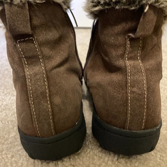 Khombu suede zip-up boots - hits at lower calf - Picture 4 of 4